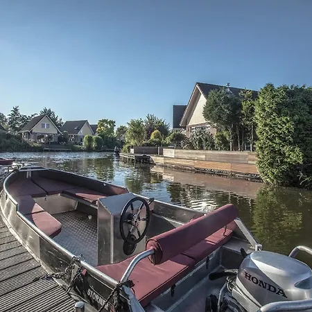 Lovely With Jetty Near Ijsselmeer Medemblik